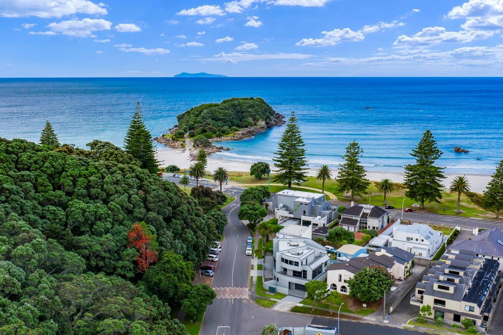 Pacific Escape - Downtown, Beach & Sea Views Mount Maunganui Luaran gambar
